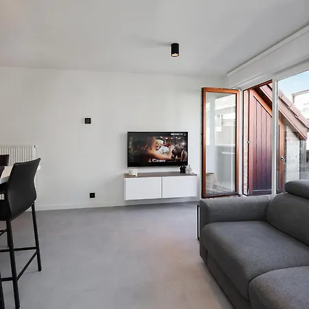 Awesome In With Wifi Apartment *